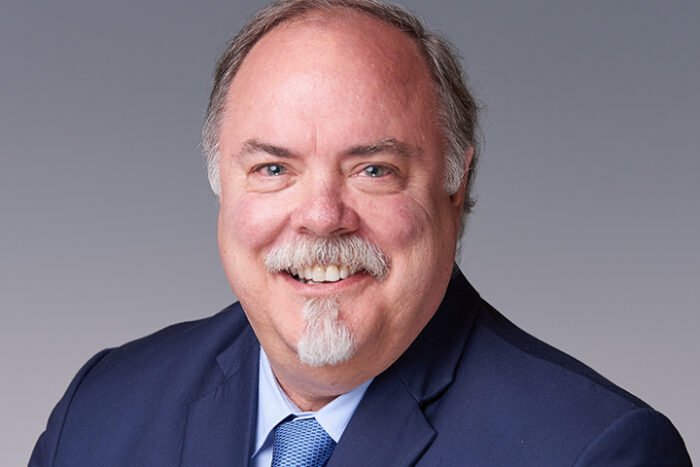 head shot of Dr. Tim Wright